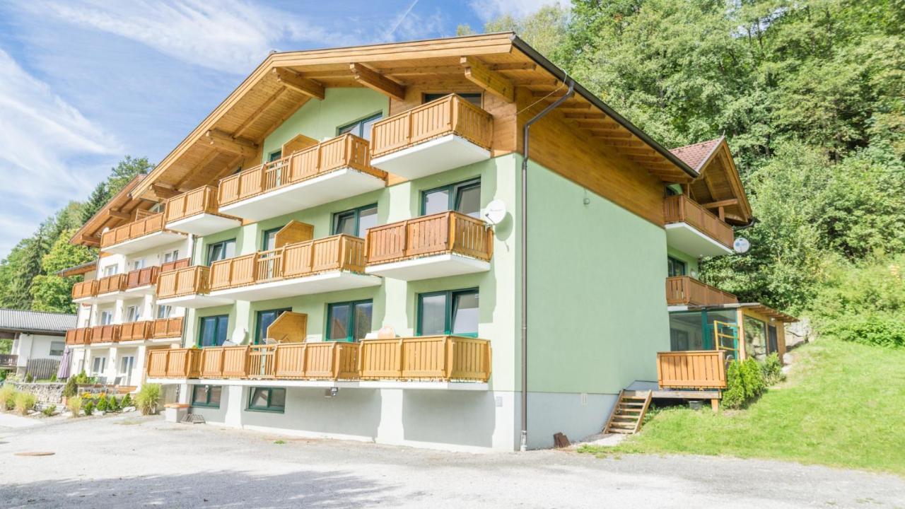 Praga Apartments & Restaurant Zell Am See-Kaprun Piesendorf Exterior photo