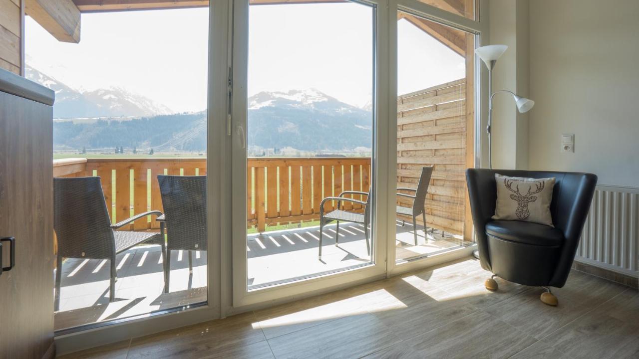 Praga Apartments & Restaurant Zell Am See-Kaprun Piesendorf Exterior photo
